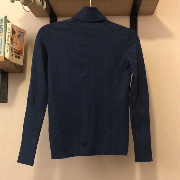🚚MOVING SALE🚚 EUC Philosophy | Turtle Neck Sweater ✨MOST OFFERS ACCEPTED✨ - Picture 2 of 5